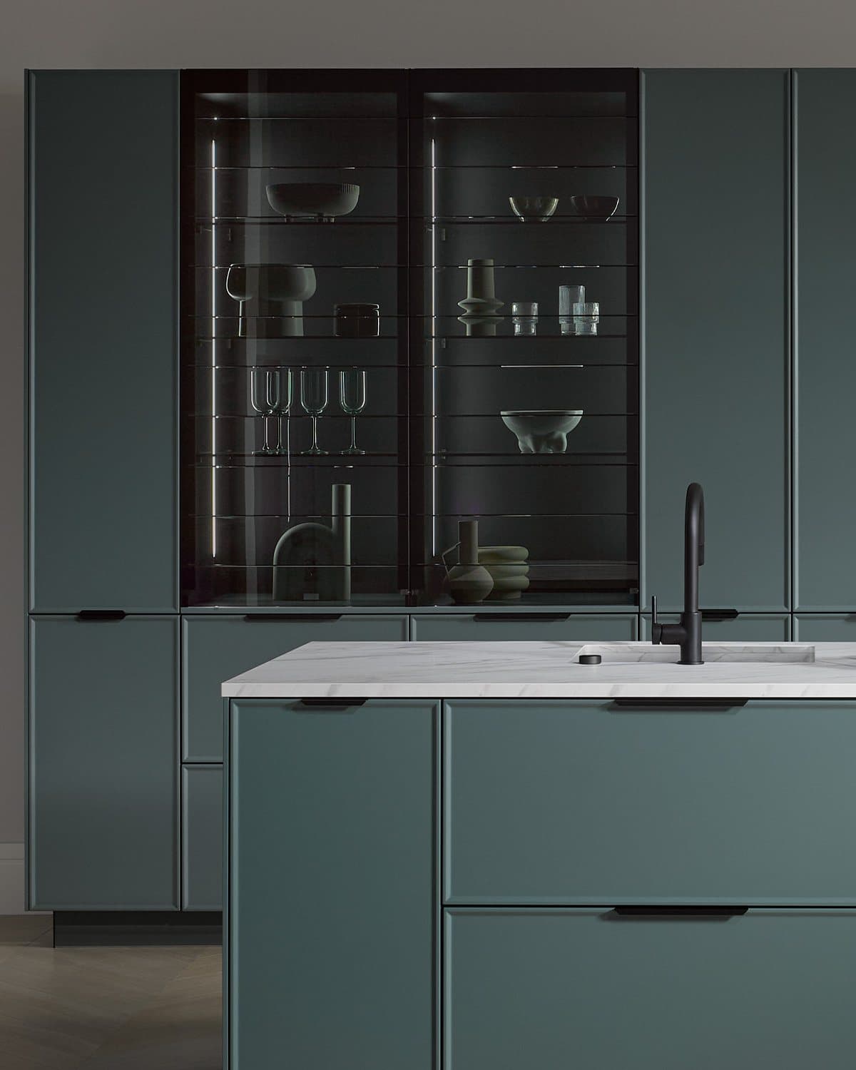 Colonnes vitrées et façades gris vert, agencement de cuisine sur mesure